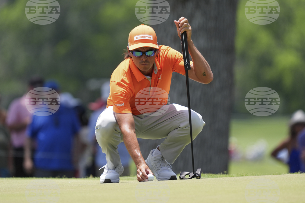 Colonial Golf