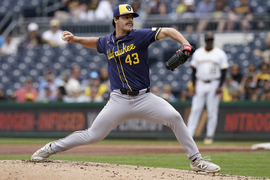 Brewers Pirates Baseball