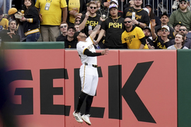Brewers Pirates Baseball