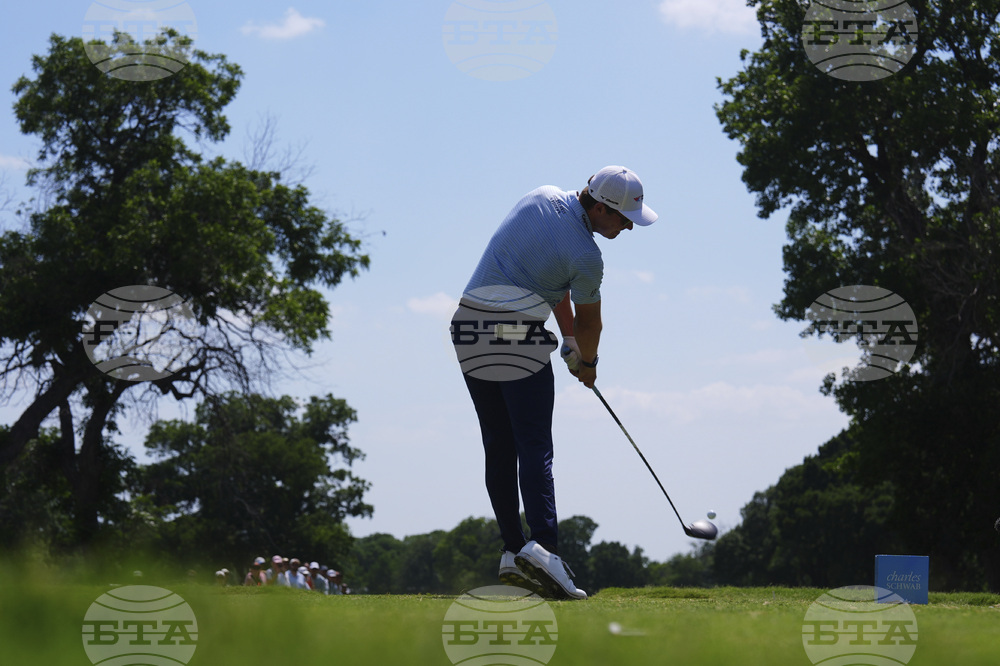 Colonial Golf