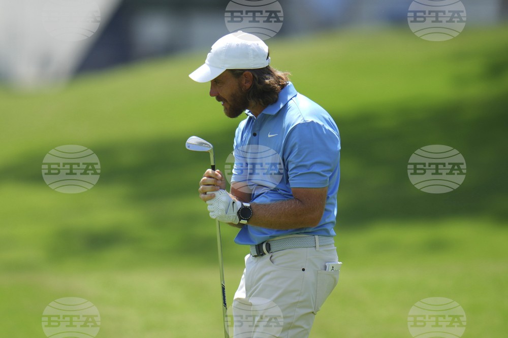Colonial Golf