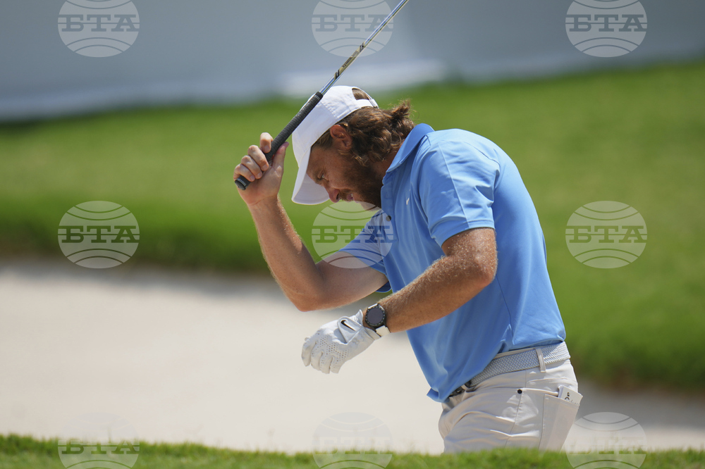 Colonial Golf