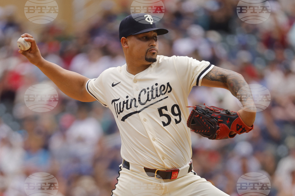 Royals Twins Baseball