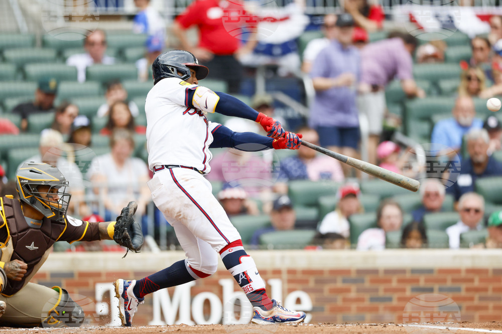 Padres Braves Baseball
