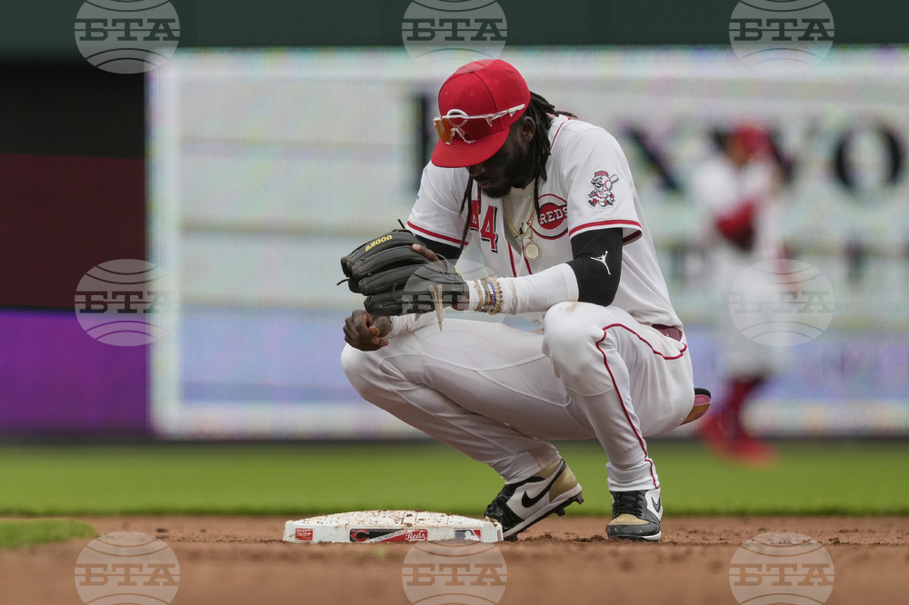 Cubs Reds Baseball