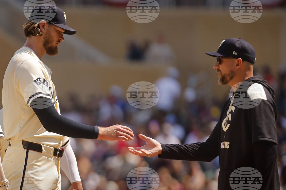 Royals Twins Baseball