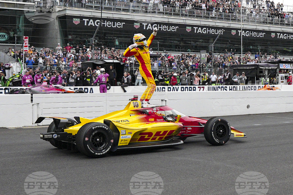 APTOPIX IndyCar Indy 500 Auto Racing