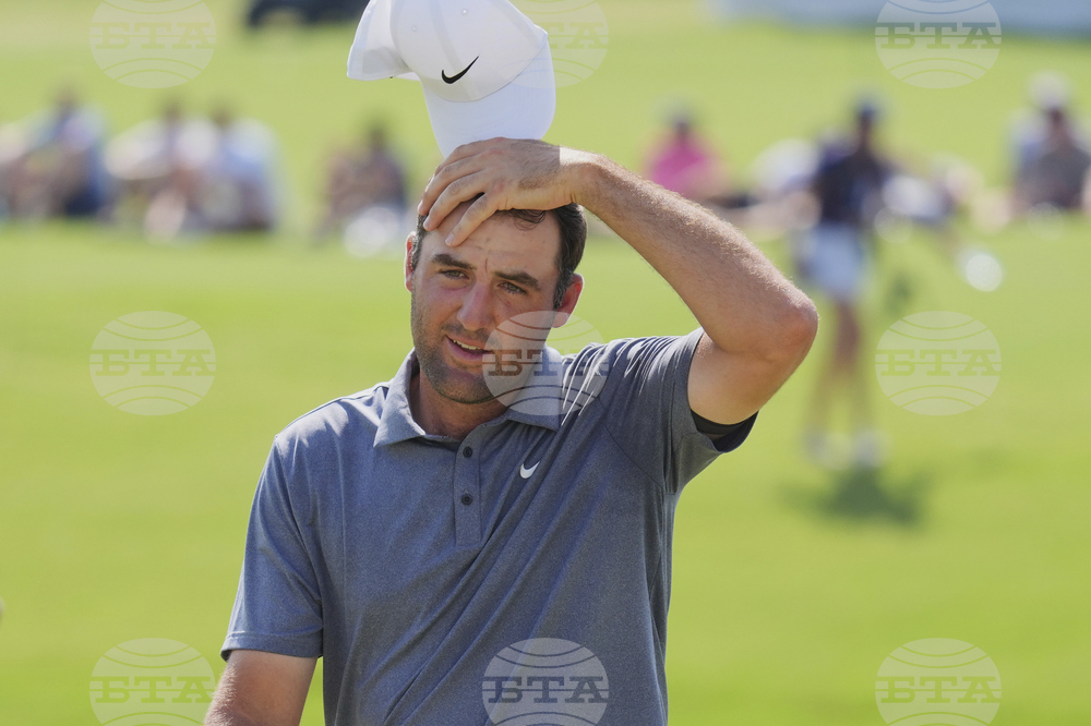 Colonial Golf