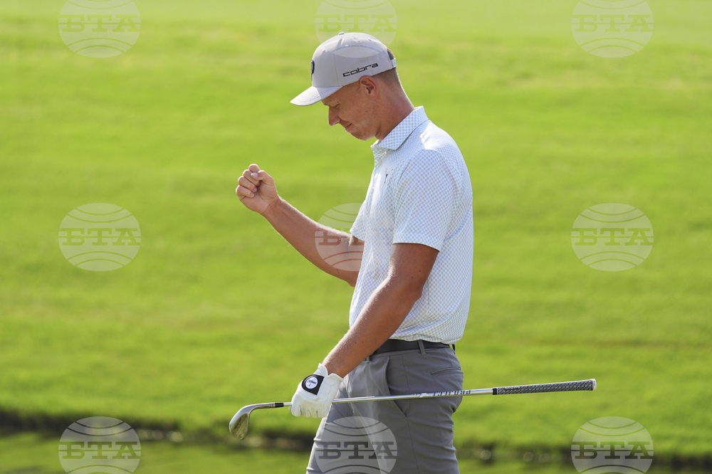 Colonial Golf