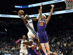 APTOPIX Kings Suns Basketball