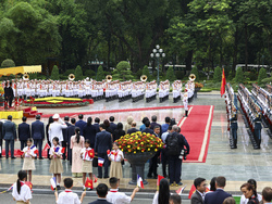 Vietnam France