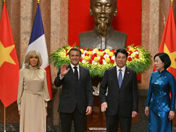 Vietnam France