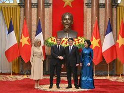 Vietnam France