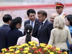 Vietnam France