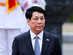 Vietnam France