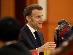 Vietnam France
