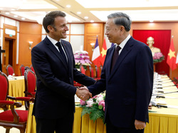 Vietnam France