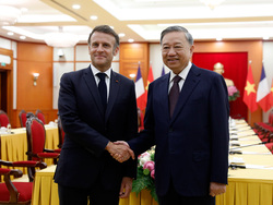 Vietnam France
