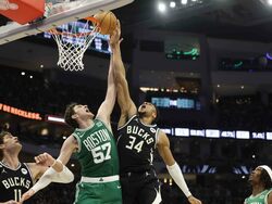 Celtics Bucks Basketball