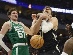 Celtics Bucks Basketball