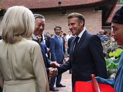 Vietnam France