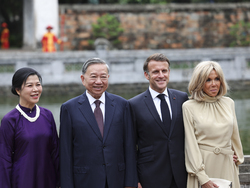 Vietnam France