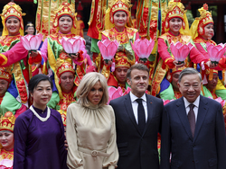 Vietnam France