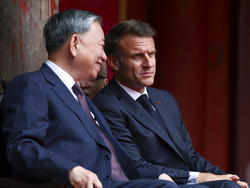 Vietnam France