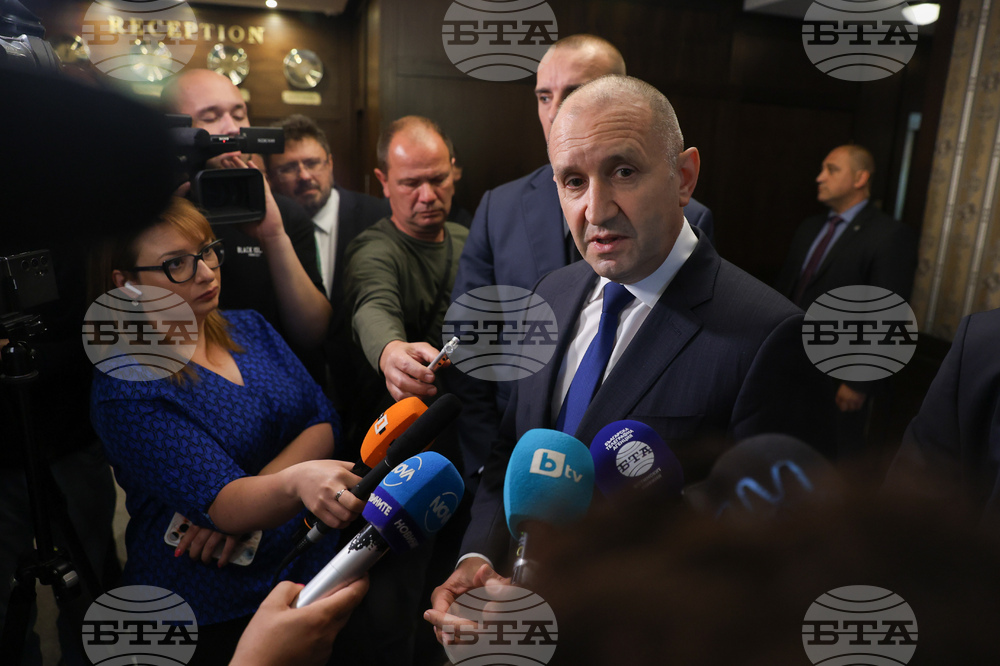 President Radev: If Anyone Owes Bulgarians Answers about Euro, It Is Those Who Submitted Request for Ad Hoc Report