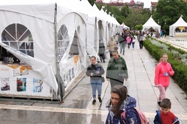 Пролетен панаир на книгата - откриване