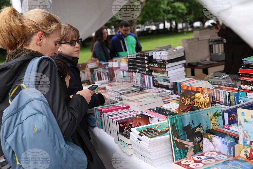 Пролетен панаир на книгата - откриване