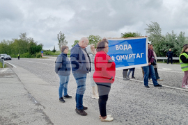 Омуртаг - главен път - протест