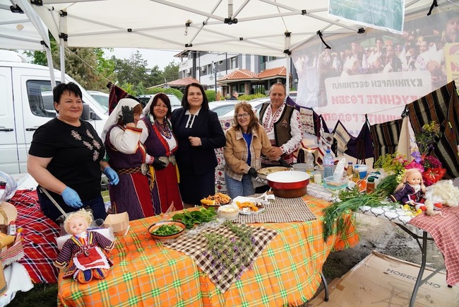 Вкусните гозби на Източните Родопи бяха представени на ФАРМФЕСТ 2025 в Момчилград на 25 май 2025 г.