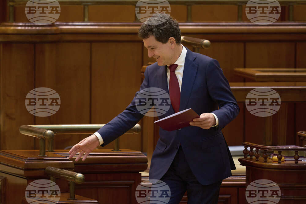 Новият президент на Румъния Никушор Дан призова политическите партии да действат в името на националния интерес