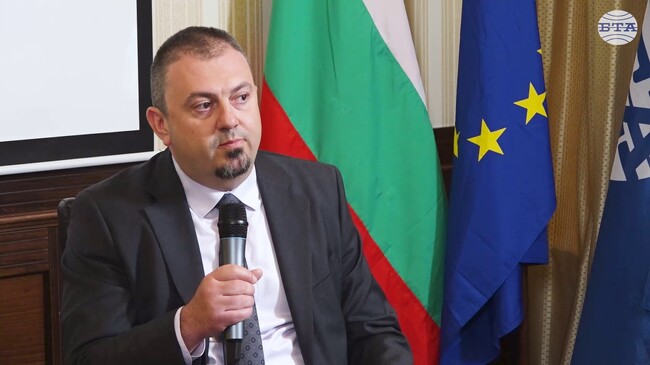 Тази година е поредната ключова година за европейските инвестиции в българското образование, каза Иван Попов, ръководител на Управляващия орган на Програма „Образование“ 2021-2027