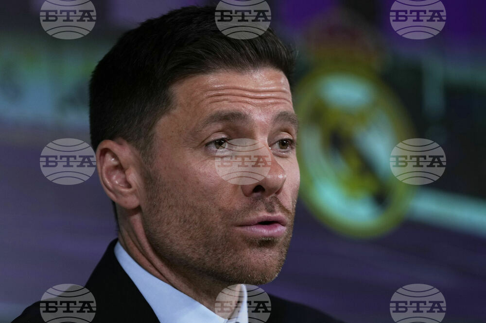 CORRECTION Spain Soccer Real Madrid Xabi Alonso