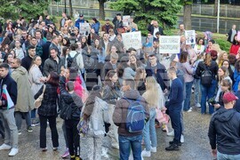 Варна - протест - медици