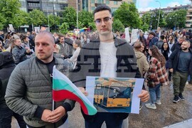 Варна - протест - медици