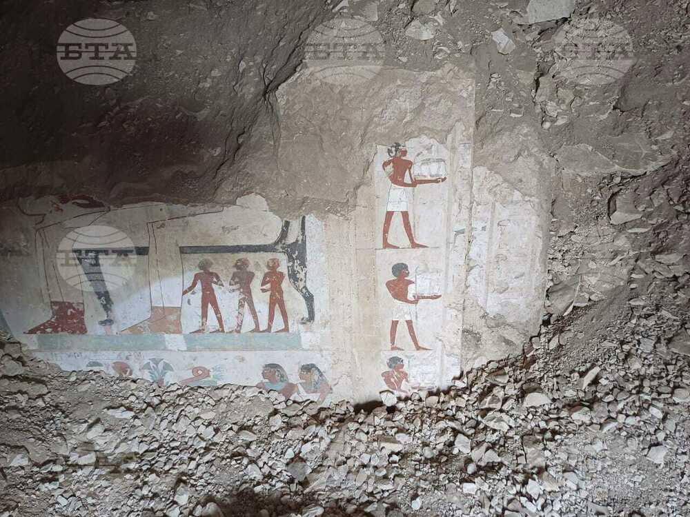 Египетски археолози откриха три гробници в Луксор