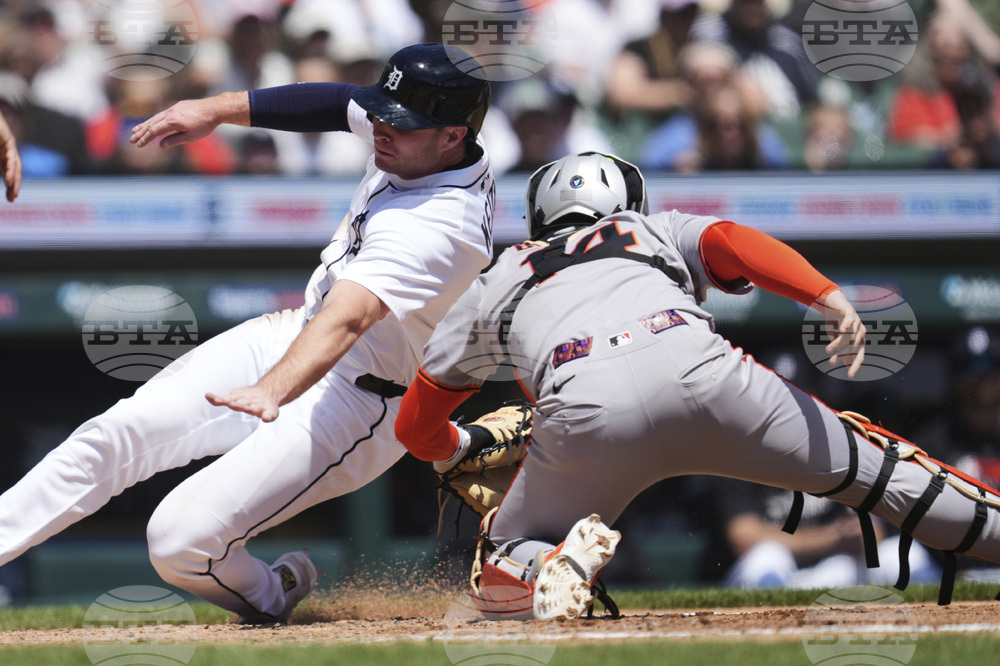 Giants Tigers Baseball