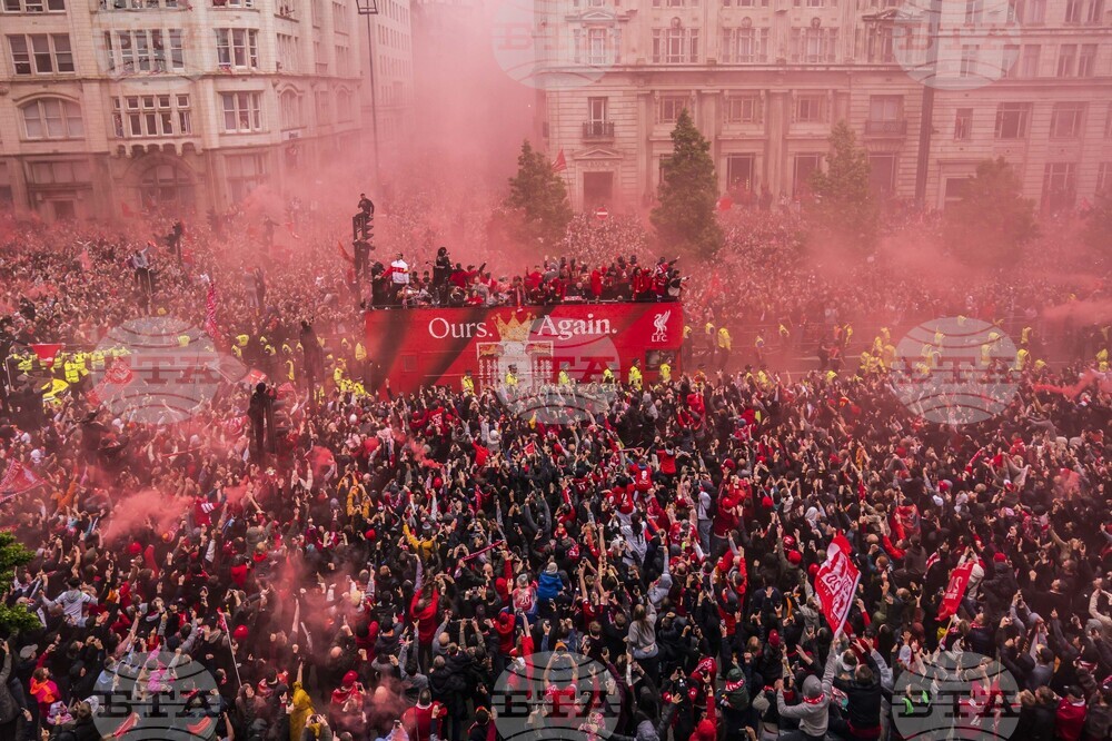 Ливърпул доближава границата от 300 милиона паунда за трансфери, но може да си позволи да похарчи още много, сочи проучване на Sky Sports