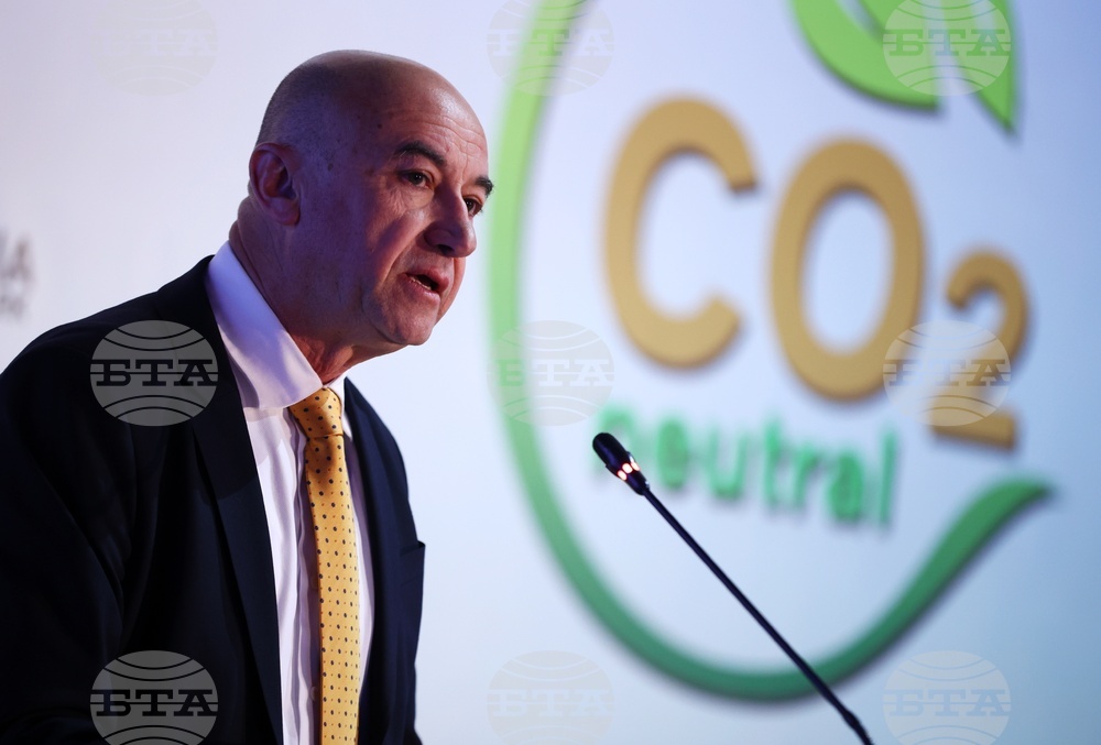 Заедно за по-малко CO2 емисии - форум - Митко Василев