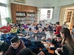 В РЕГИОНАЛНА БИБЛИОТЕКА „САВА ДОБРОПЛОДНИ” – СЛИВЕН ПРИКЛЮЧИ СЕДМИЦАТА НА ЛЮБОВТА