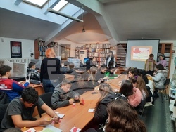 В РЕГИОНАЛНА БИБЛИОТЕКА „САВА ДОБРОПЛОДНИ” – СЛИВЕН ПРИКЛЮЧИ СЕДМИЦАТА НА ЛЮБОВТА