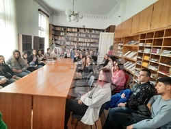 В РЕГИОНАЛНА БИБЛИОТЕКА „САВА ДОБРОПЛОДНИ” – СЛИВЕН ПРИКЛЮЧИ СЕДМИЦАТА НА ЛЮБОВТА