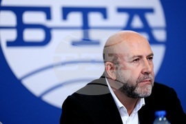 Национален пресклуб на БТА София -  Николай Попов - пресконференция