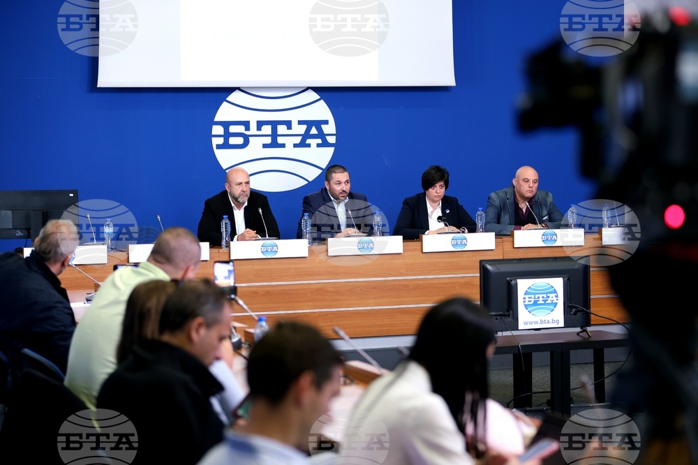 Национален пресклуб на БТА София -  Николай Попов - пресконференция