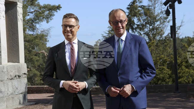 Германия и Финландия заявиха, че споразумение за Украйна може да не доведе до справедлив мир и че Русия не показва готовност за преговори