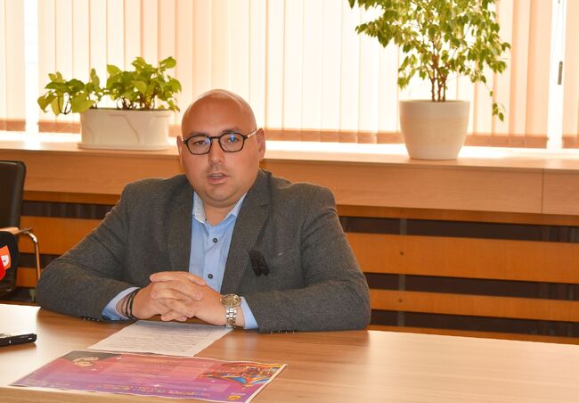 Победителят в „Като две капки вода“ Вениамин идва в Разград за Деня на детето, през юни – още много културни и спортни събития в града ни