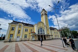 Бургас - влак София-Бургас - Гроздан Караджов - посещение